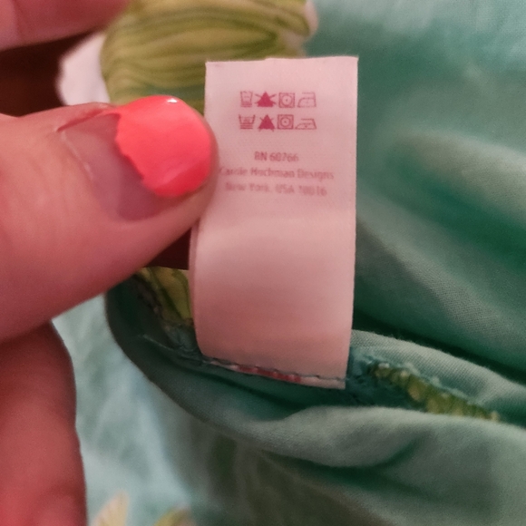 Lilly PULITZER SZ LARGE AMELIA ISLAND SWIM COVER-UP - Picture 7 of 7